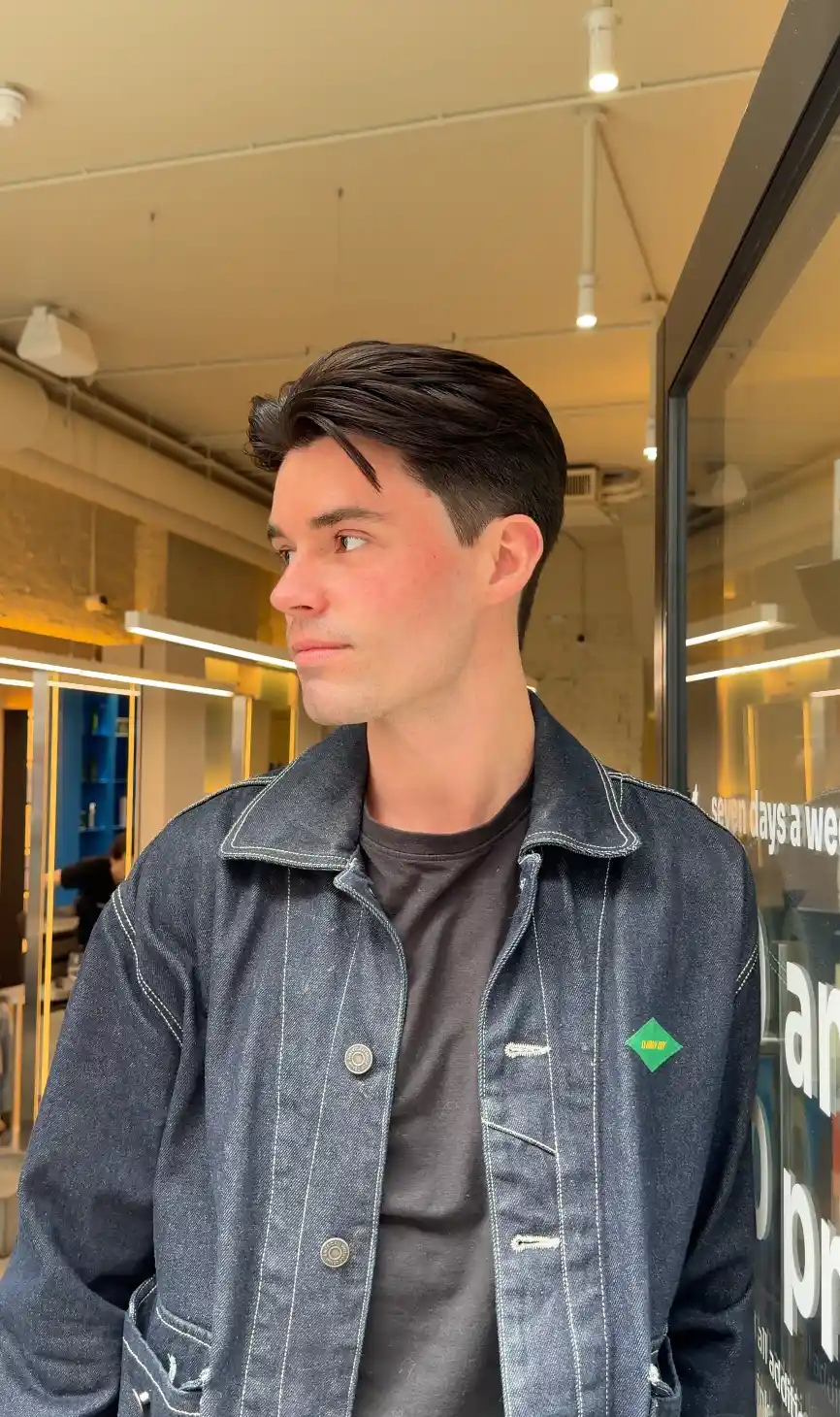 Men’s Haircut with low taper fade