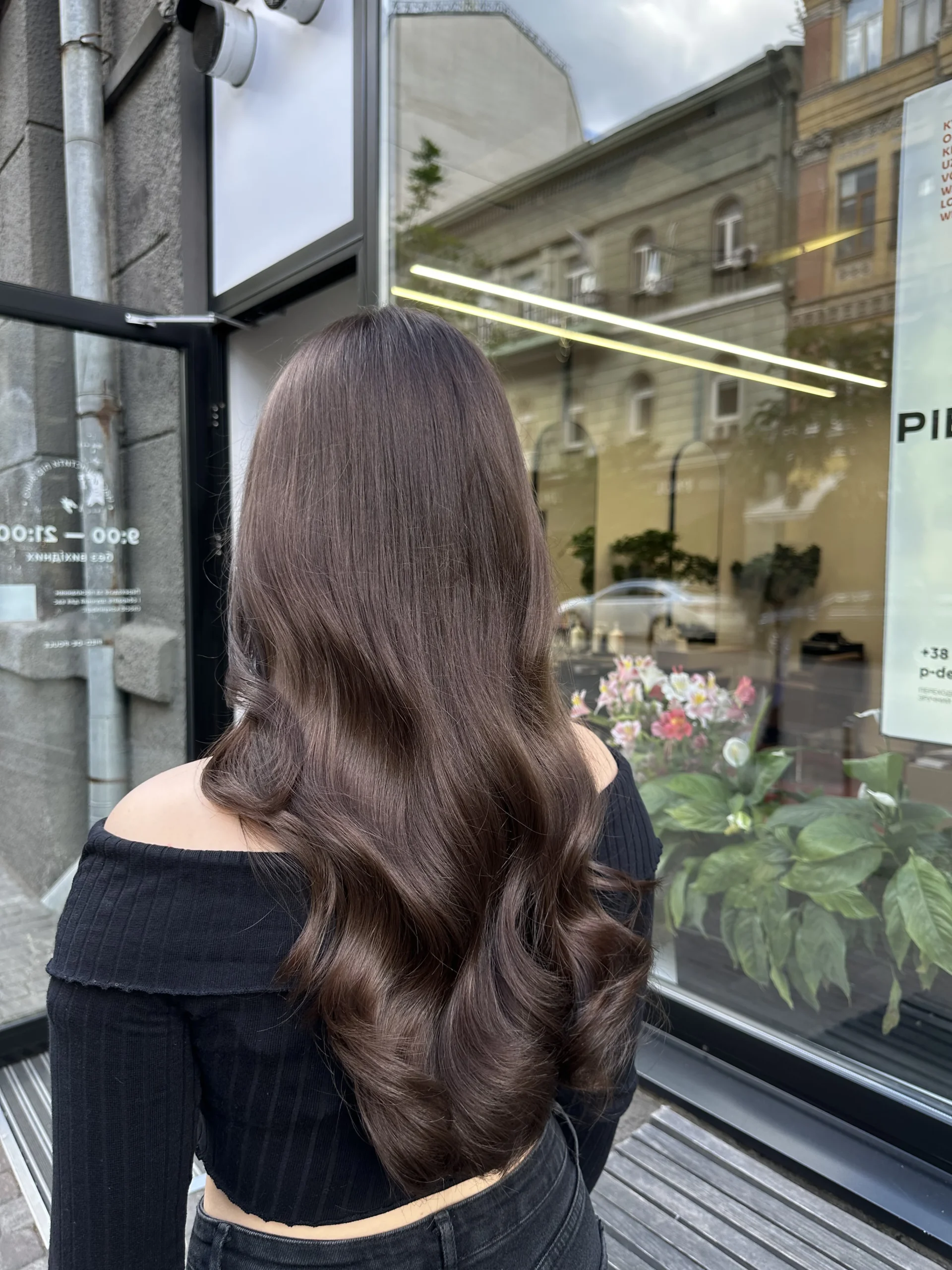 Healthy-looking hair with expert hair coloring services.