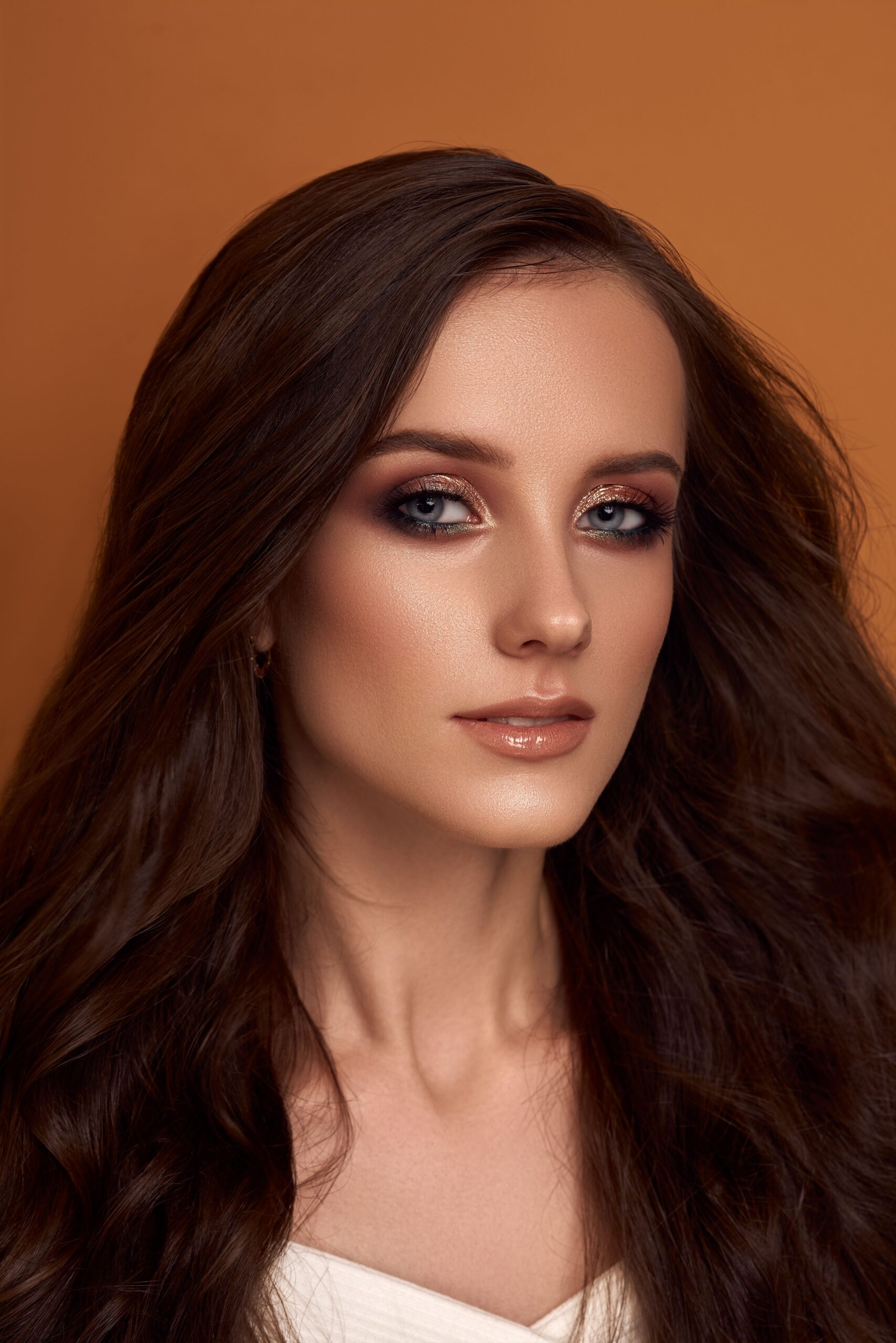 Makeup services for bridal, evening, and special events, enhancing natural beauty with flawless application