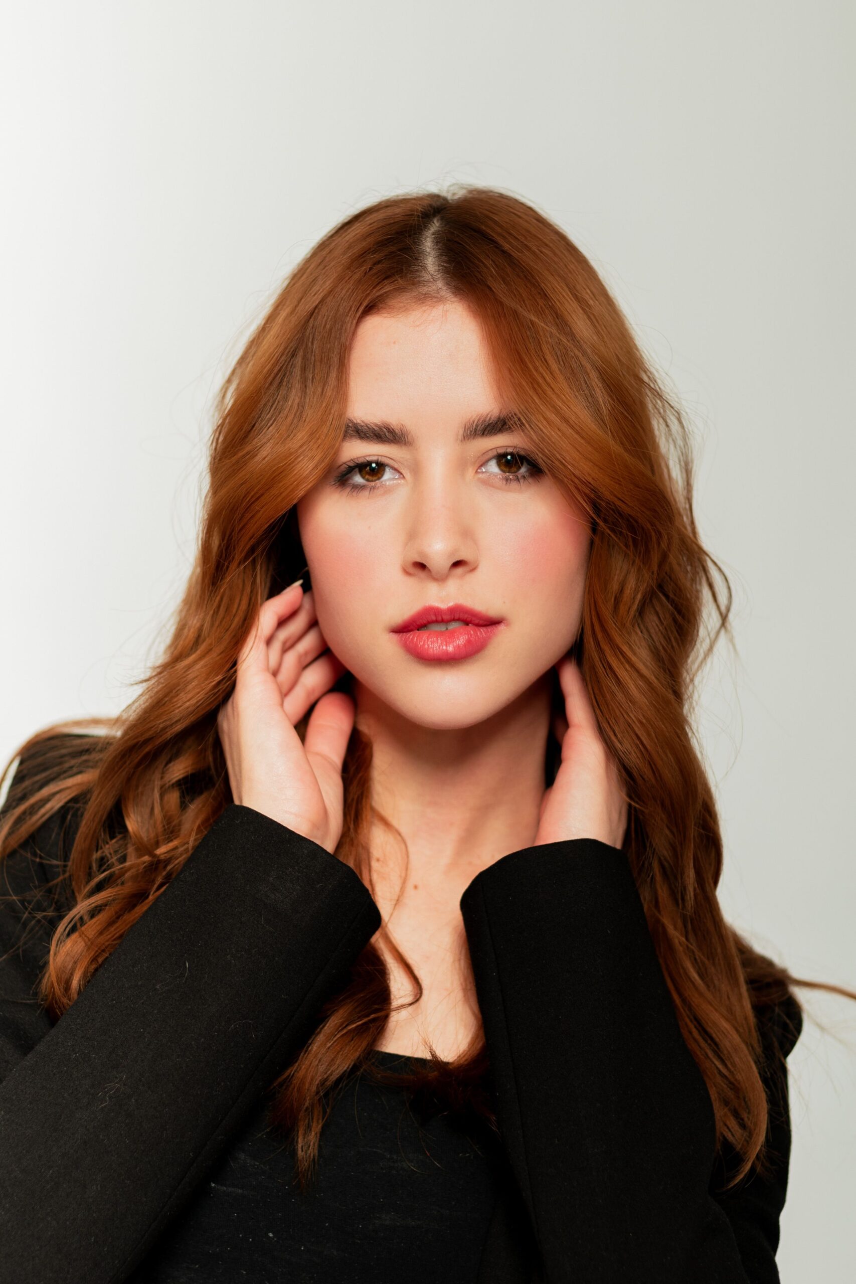 Professional makeup designed for photoshoots, celebrations, and everyday glamour with long-lasting, flawless results
