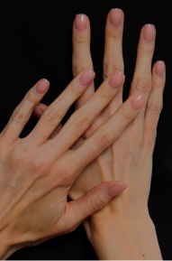 Japanese nails in salon in London