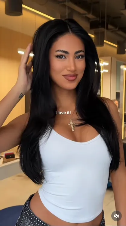 how to style face-framing layers