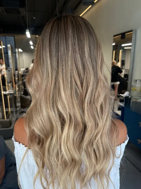 How to maintain money piece hair